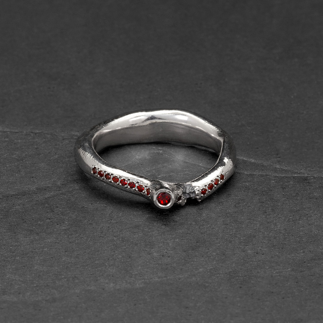 Red tweaked ring