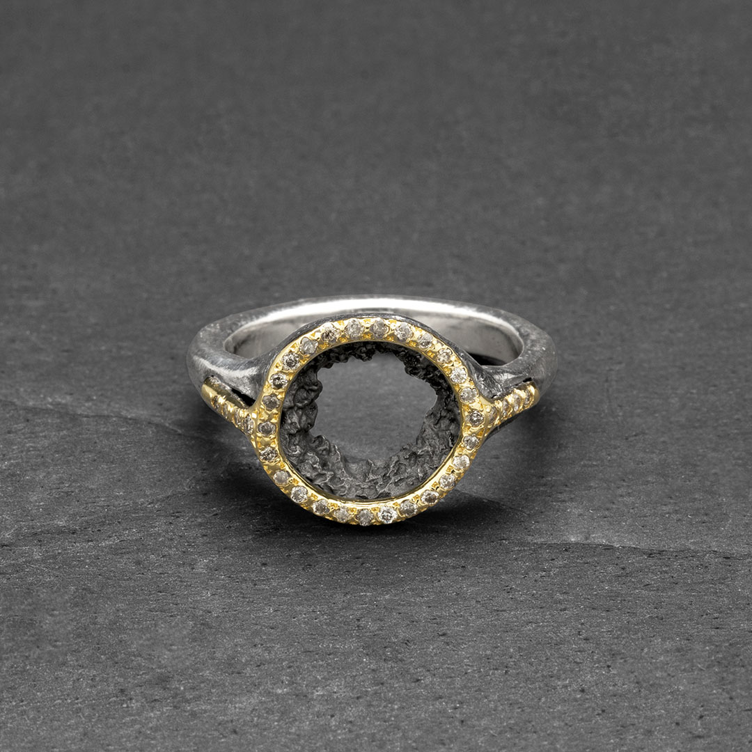 Diamond frame ring