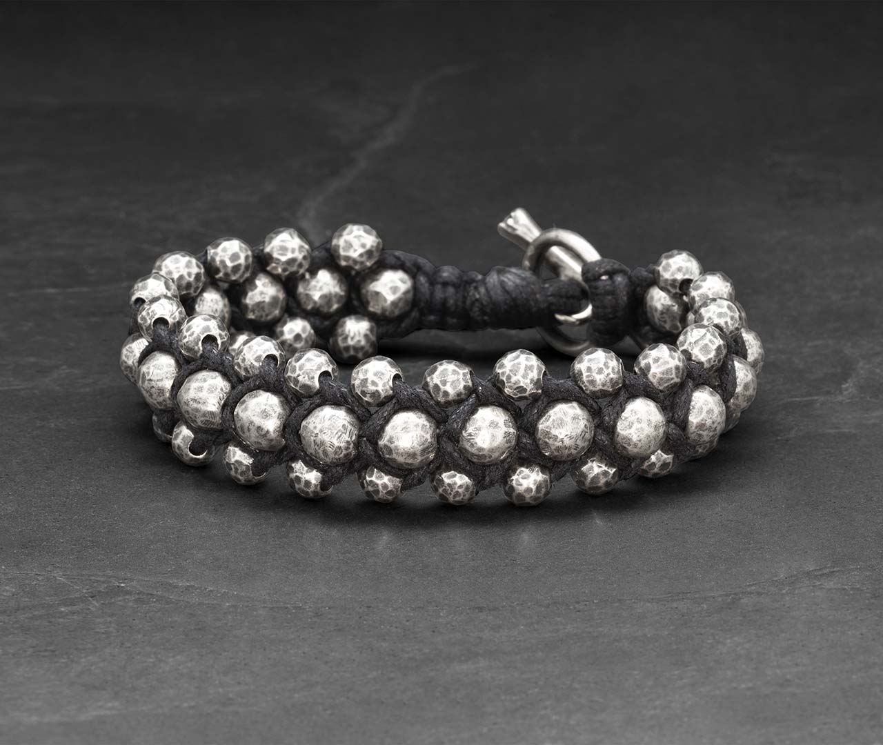 Criss cross beads bracelet