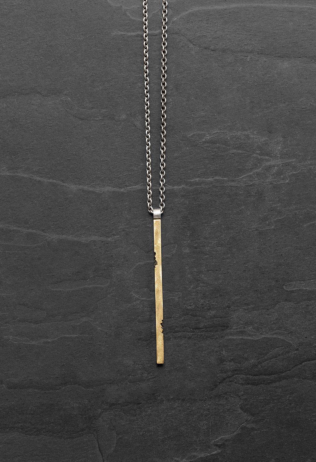 Gold stick necklace