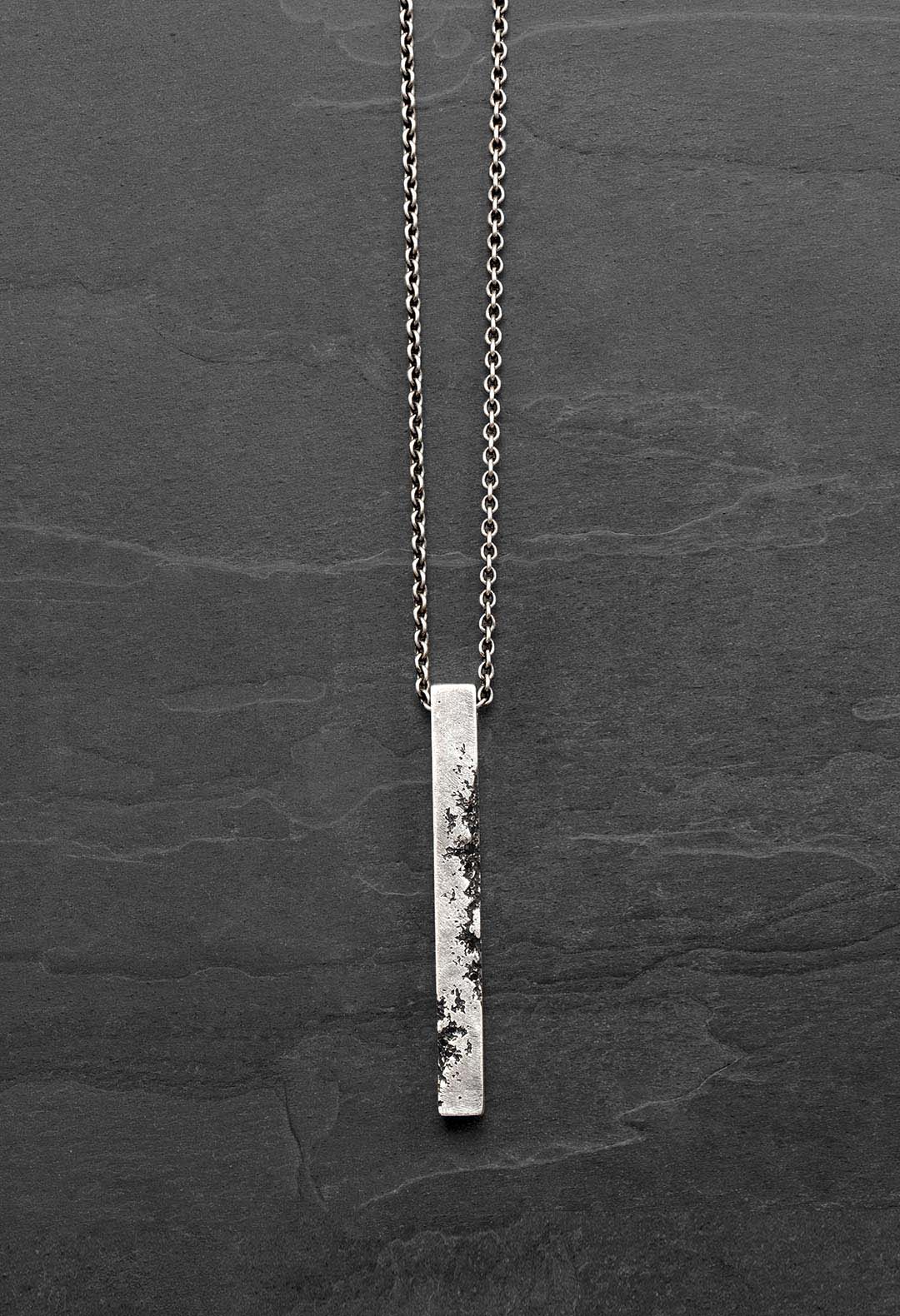 Stick stones necklace